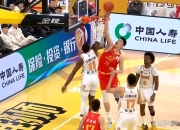 九游官网入口注册-国际篮球盛事激战正酣，球迷狂热助威的简单介绍